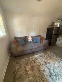 Caboose Tiny House Defuniak - Image 3