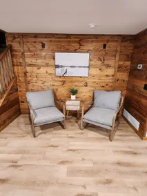Jewel Lodge on Mantrap Lake - Image 2