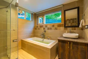 2BR | Mtn View Cozy | StayVista | Aaram Gah @Shringar - Image 3