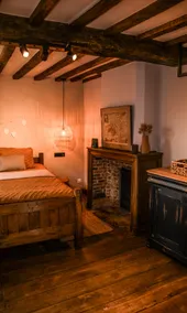 Chapter V The Inn - Image 5