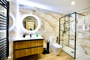 Lucus Skyline & Terrace by Lugo Collection - Image 4