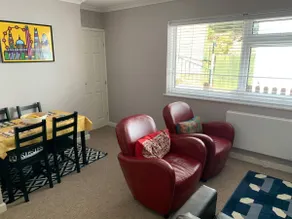 Jurassic Coast Holiday Home - Image 2