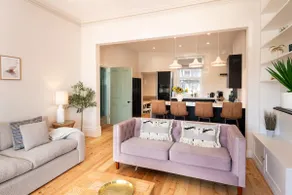 Seafront, Hot Tub, Sleeps 16, Dogs, Jurassic Coast - Image 2