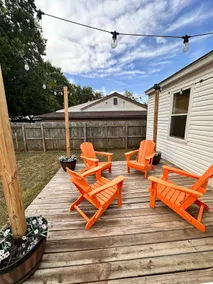 Stylish Bungalow, Close To Everything! - Image 3