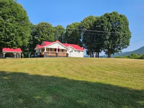 Charming 2-bedroom Farmhouse with a View - Image 2