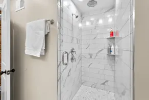 Fed Hill Luxe | Rooftop, Parking, Groups, 1GB Wifi - Image 4