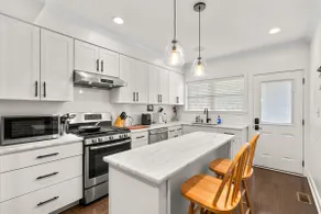 Fed Hill Luxe | Rooftop, Parking, Groups, 1GB Wifi - Image 3