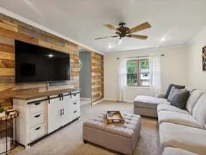Jacuzzi/Game Room/Close to Airport/Philly Stadiums - Image 5