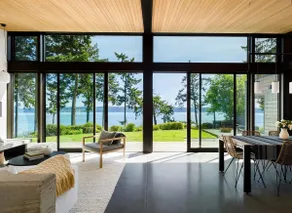 La Sirène —Whidbey's Highest-Rated Coastal Retreat - Image 2