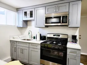 NEW Cozy Studio min to Disneyland & much more - Image 3