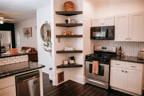 Charming ParkAve Stay; near UofR - Image 2