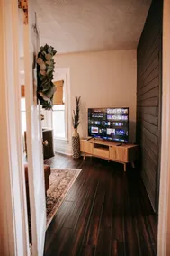 Charming ParkAve Stay; near UofR - Image 5