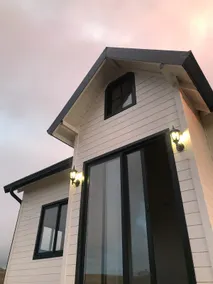 Cabin with Whirlpool Bathtub and Heated Flooring - Image 3