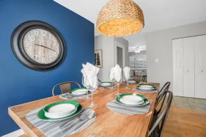 MWC~ Dog friendly 3 Bdrm Apt - Image 4
