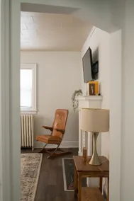 Cozy 1-Bedroom Retreat - Image 3