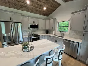 The Crepe Myrtle Cottage - Image 5