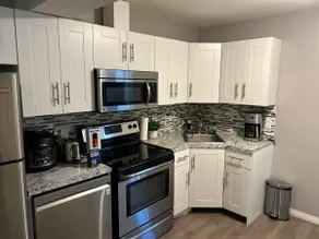 Cozy 2 bedroom basement Suit - Image 4