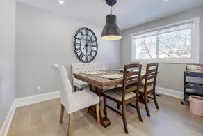 Family, kids, pet friendly, fenced, modern layout - Image 3