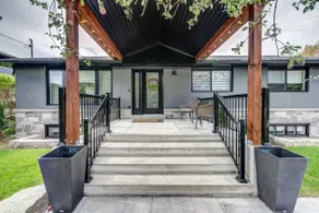 Family, kids, pet friendly, fenced, modern layout - Image 5