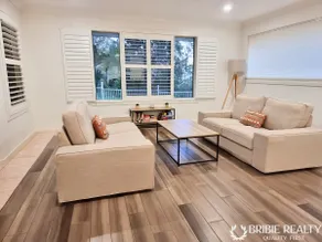 Bayside Breeze - Image 4