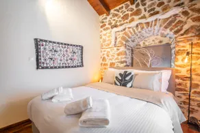 Stirida Stone House - Image 4