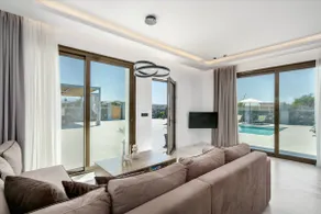 Family Villa Luna with Private Pool, Ping Pong and BBQ 1km from the beach - Image 4