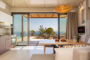 Amberoza II- Sunlit Retreat 180° Seaview by etouri - Image 5