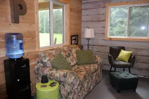 Peaceful, Off-Grid Retreat In The Woods - Image 4