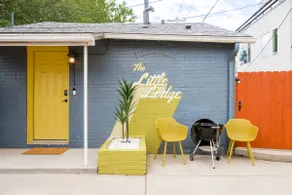 The Little Lodge-City Retreat w/ Urban Elegance - Image 5