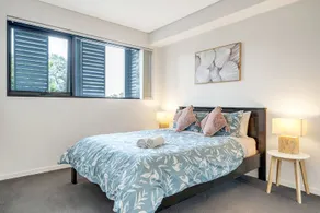Leafy view| Free Parking| 4 mins to DFO Homebush - Image 5