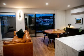 Patrick Street Townhouse - Image 2