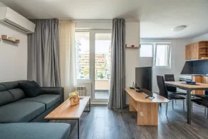 Cardinal Suite - Image 4