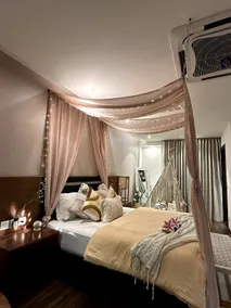 The Cute Canopy experience| Netflix| Balcony - Image 4