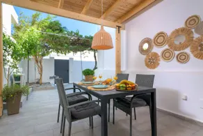 Beachfront-Yacht Marina-prv Terrace:Aquavista Home - Image 4