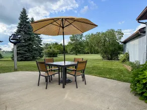 Cozy Oaks Family Getaway - Image 4