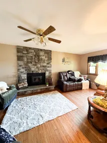 Cozy Oaks Family Getaway - Image 2