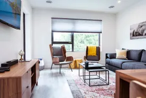 The Bear Lair - 2 Bdrm w/Hot Tub - Image 3