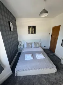 Simonside Apartment - Image 3