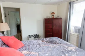 Lansing House - Image 4