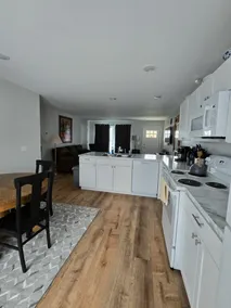 Hoyem House 128B - Image 2