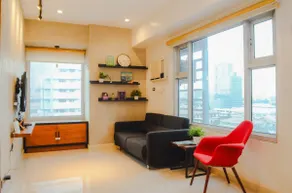 Stylish 1BR Near US Embassy & Luneta with Pool & Gym - Image 2