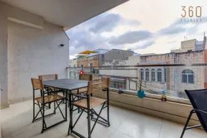 Stunning 3BR APT with 2 Private Terraces in B'kara - Image 2
