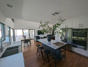 Arcadia Luxury 4BDR w/Pool&HT close to oldtown - Image 5