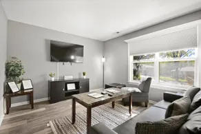 Classy Apartment near Golf Course & Shopping - Image 5