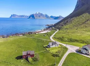 The Hidden Gem - Mountain & Beach View - Image 2