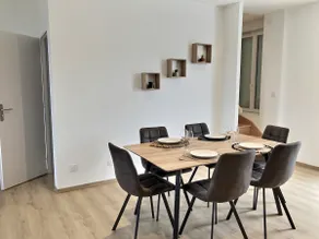Spacious and bright apartment near train station - Image 5