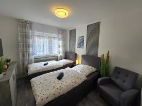 Exclusive and bright apartment in the centre - Image 4