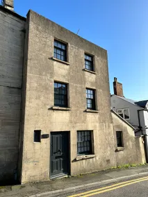 Elegant town house in Stroud - Image 3