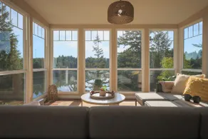 Serene Lake View Retreat - Image 2
