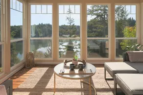 Serene Lake View Retreat - Image 4